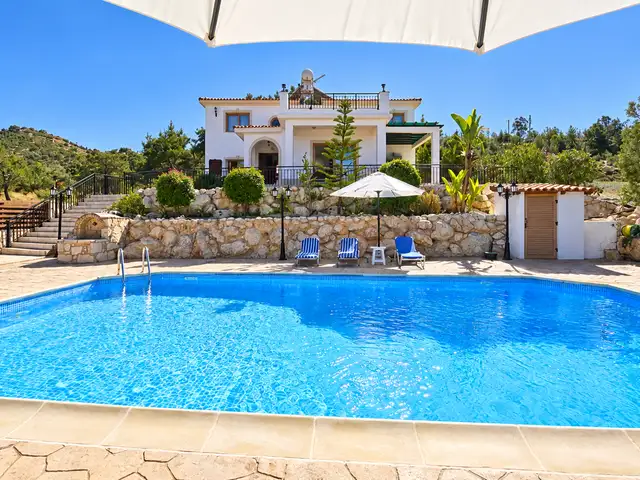 3-bedroom villa to rent, Paphos — Argaka