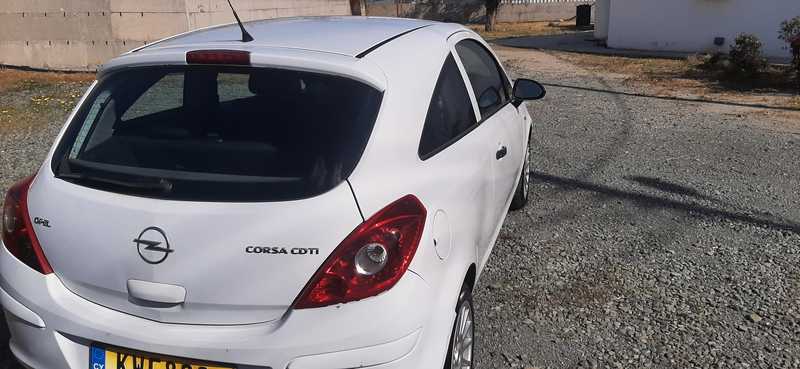2009 Opel, Vauxhall Corsa 1,2L 2009 Cyprus