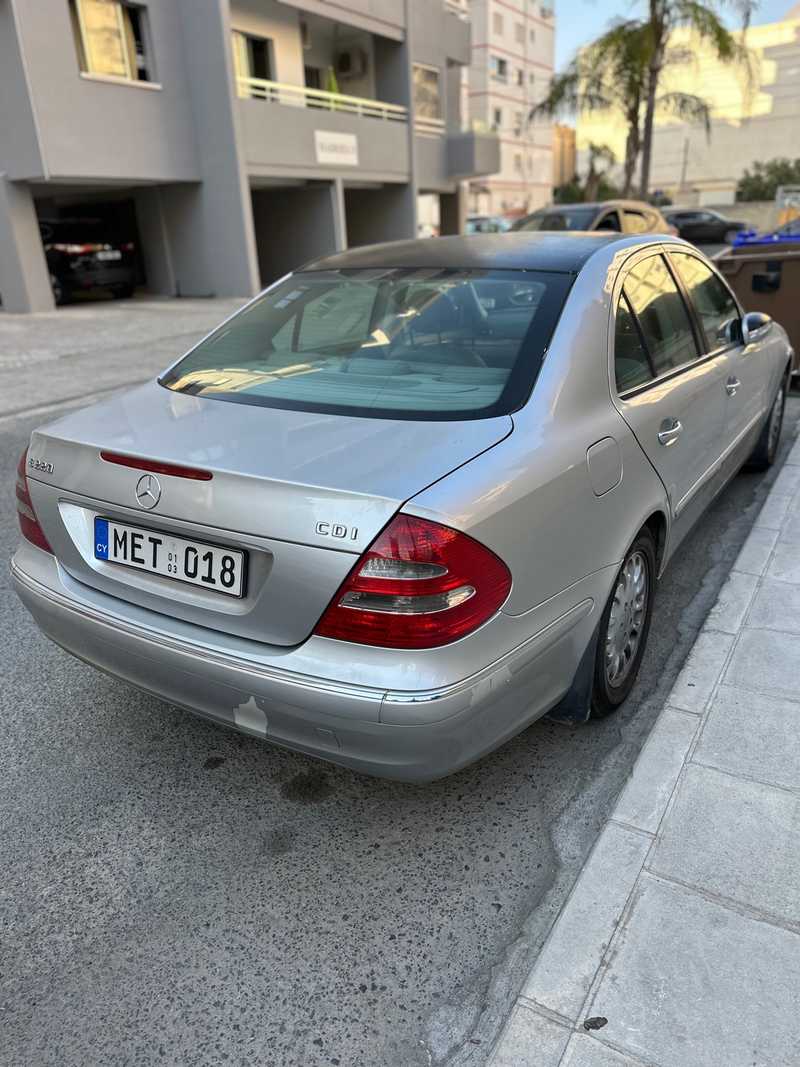 2003 Mercedes-Benz E-Class 2,2L 2003 Cyprus