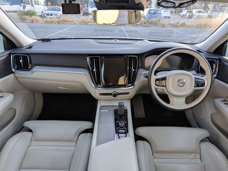 2021 Volvo V60 2,0L 2021 Cyprus