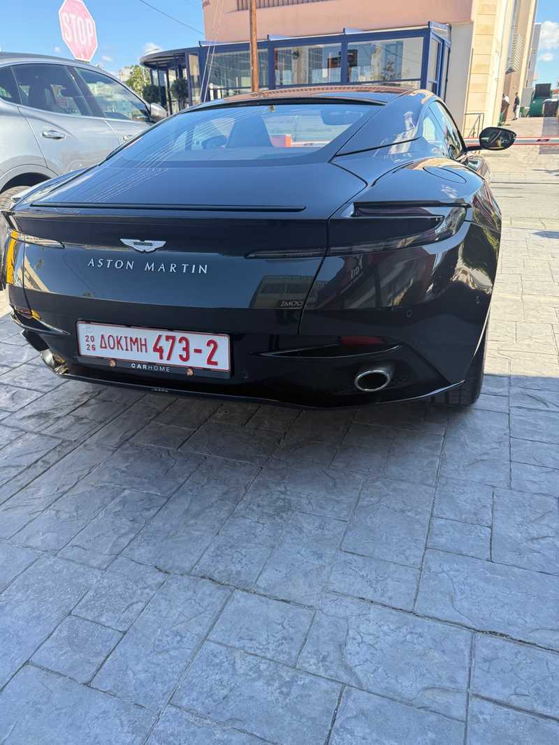2022 Aston Martin DB11 4,0L 2022 Cyprus