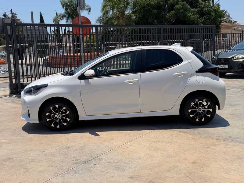 2023 Toyota Yaris 1,5L 2023 Cyprus