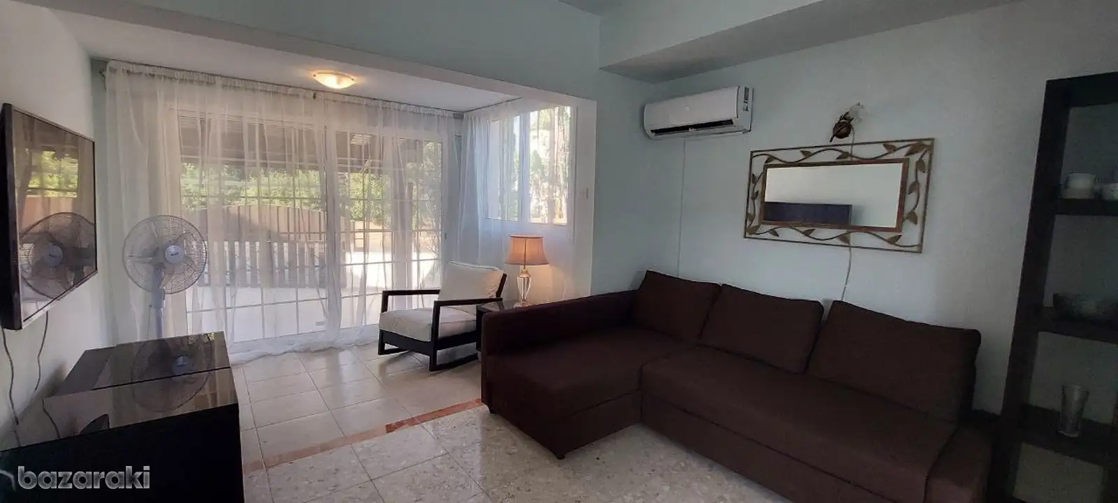 House, 2 bedrooms — 5