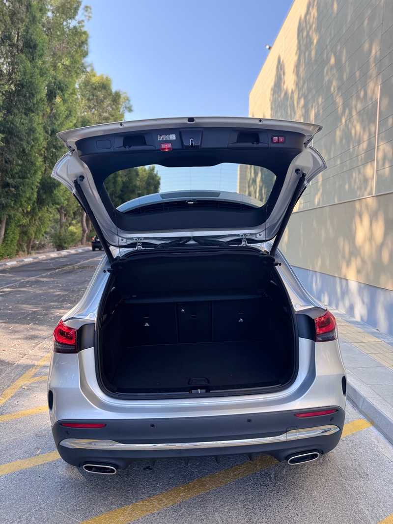 2023 Mercedes-Benz GLA-Class 2,0L 2023 Cyprus