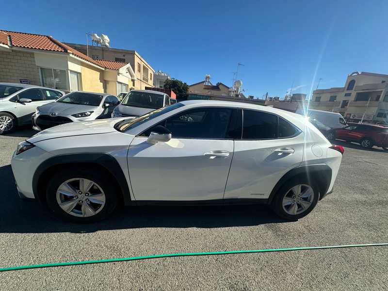 2021 Lexus UX 2,0L 2021 Cyprus