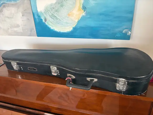 Rare 1980s bestler shanghai violin hard case w/ locker&key -4/4 normal size- new, Επαρχία Πάφου — Paphos - Άγιος Θεόδωρος
