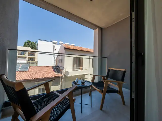Central new luxury studio with gym in molos, Limassol — Limassol - Agia Triada - 5