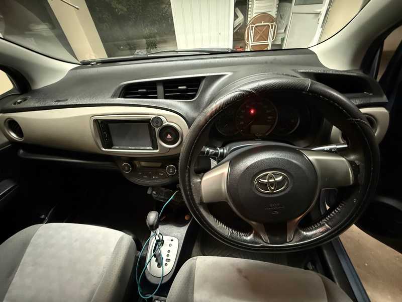 2011 Toyota Vitz 1,3L 2011 Cyprus