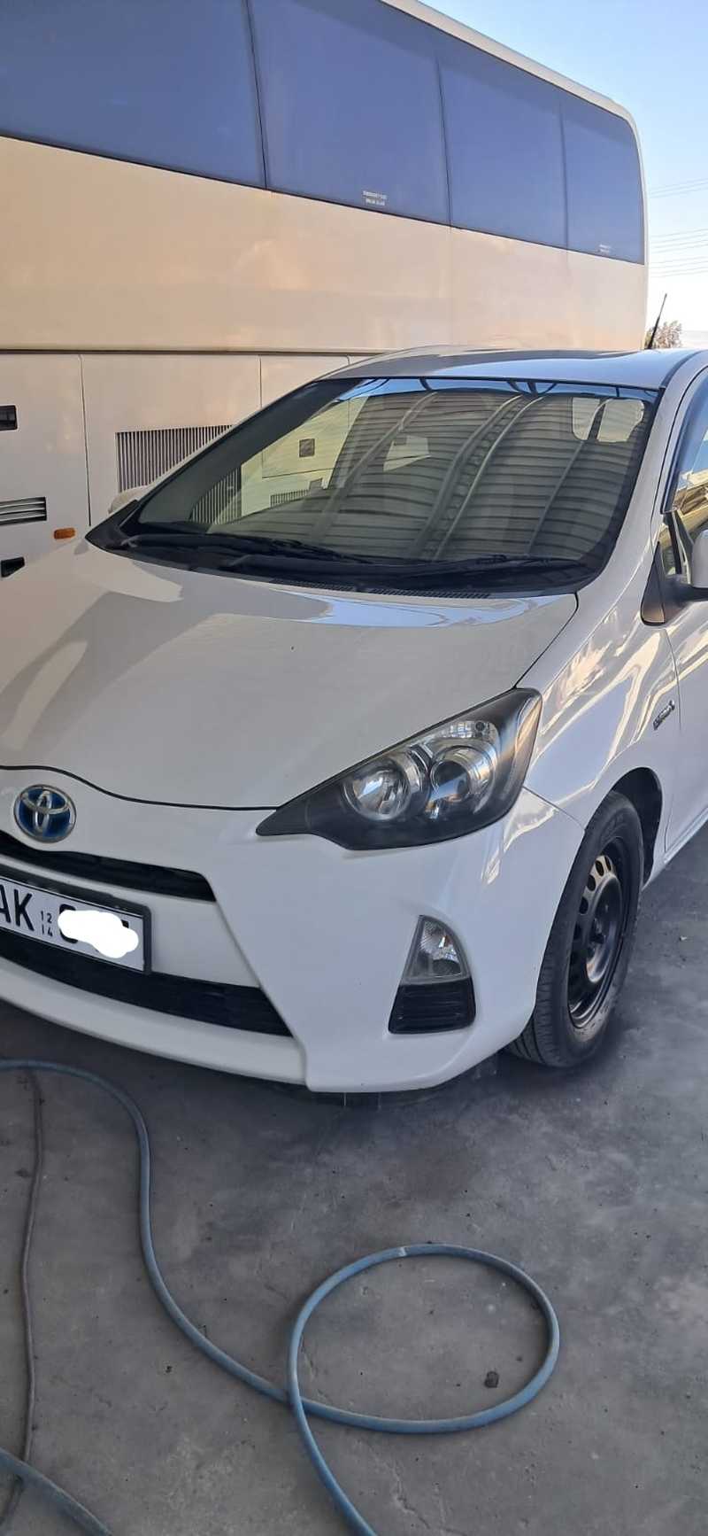 2014 Toyota Aqua 1,5L 2014 Cyprus