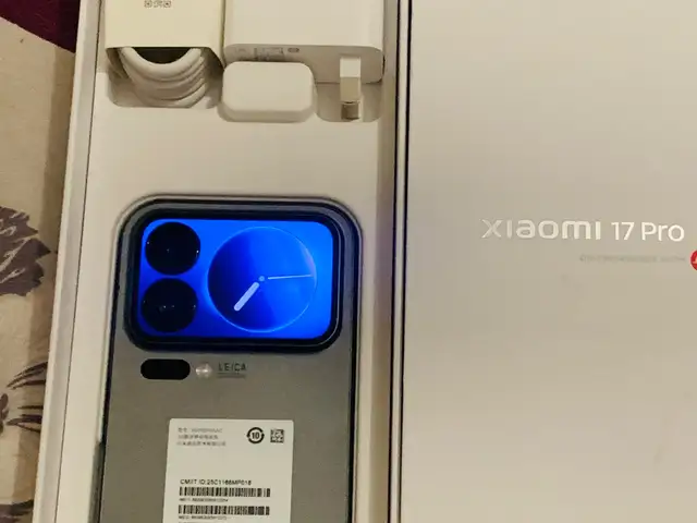 Xiaomi 17 pro, Limassol — Limassol Marina