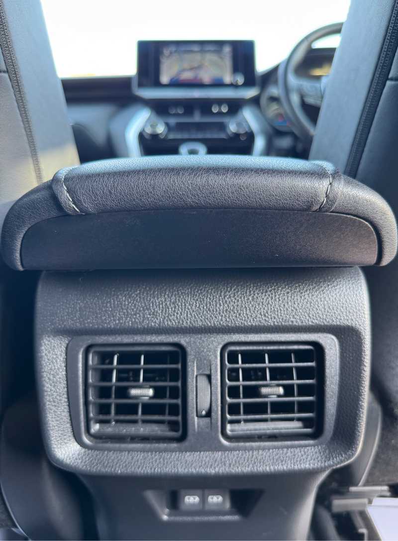 2023 Toyota Harrier 2,5L 2023 Cyprus