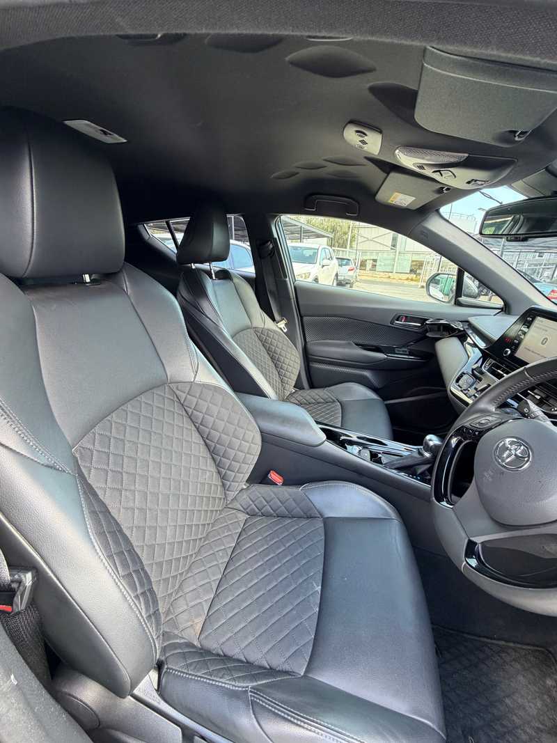 2022 Toyota C-HR 1,8L 2022 Cyprus
