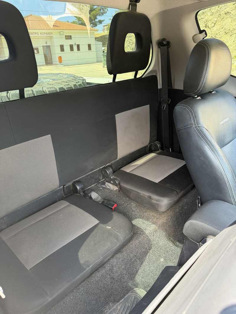 2016 Mitsubishi L200 2,5L 2016 Cyprus