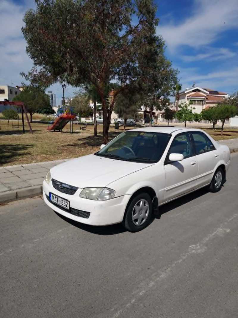 Mazda Familia 1,5L 1999