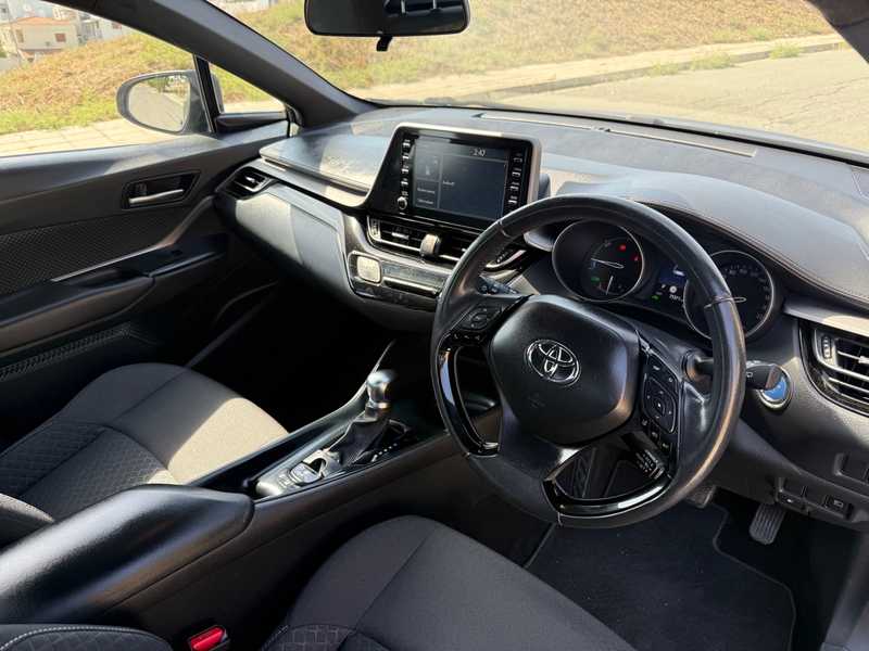 2021 Toyota C-HR 1,8L 2021 Cyprus