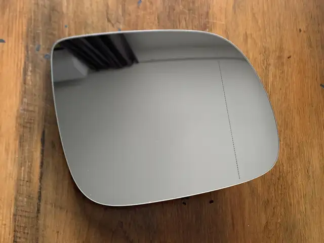 Audi q5 8r q7 4l genuine right mirror glass heating 09-16 year 8r0857536g, Limassol — Germasogeia