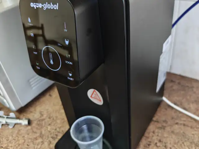 Aqua global mini touch water with build in filter system, Επαρχία Λευκωσίας — Λευκωσία - Παλουριώτισσα