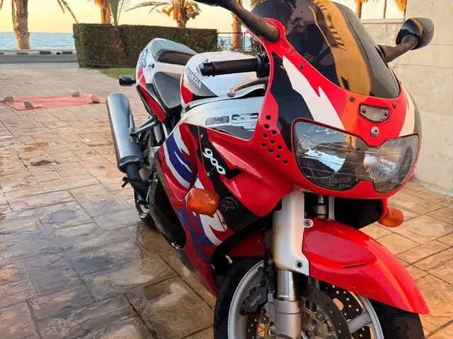 Honda fireblade cbr900rrv, Paphos — Polis Chrysochous