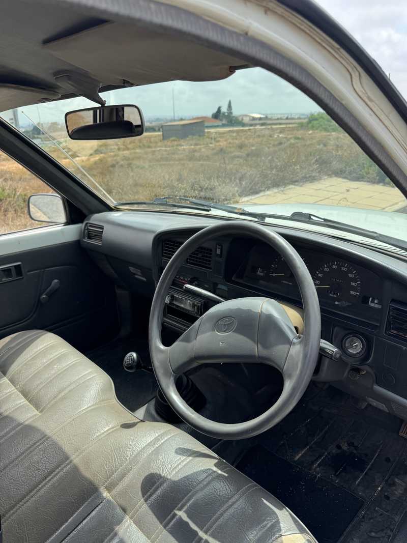 1997 Toyota Hilux 2,4L 1997 Cyprus