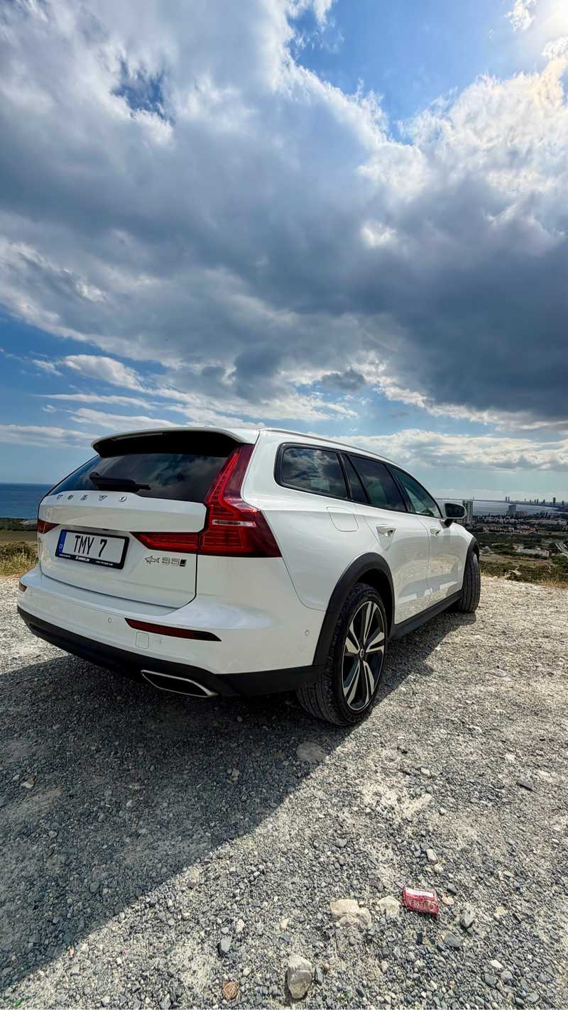 2022 Volvo V60 2,0L 2022 Cyprus