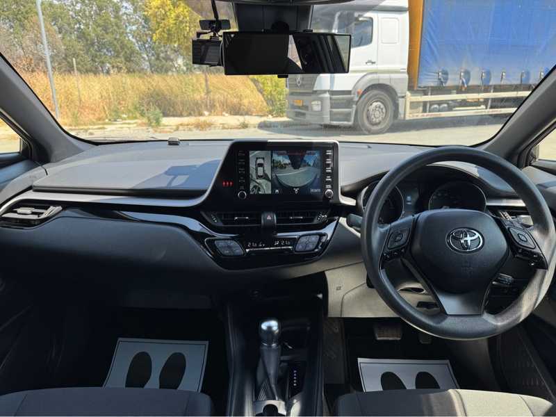 2023 Toyota C-HR 1,8L 2023 Cyprus