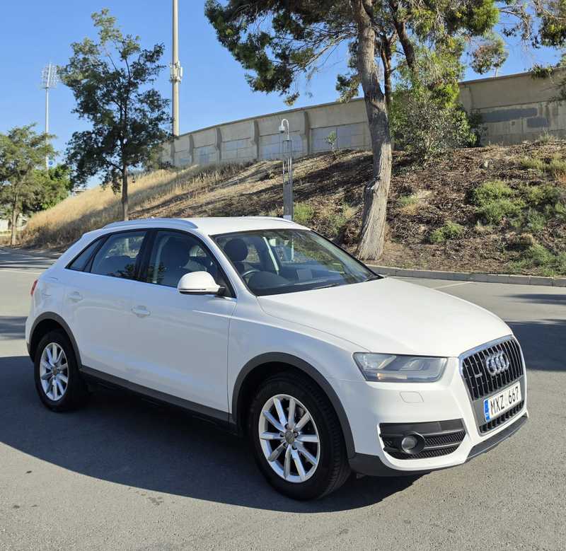2014 Audi Q3 2,0L 2014 Cyprus