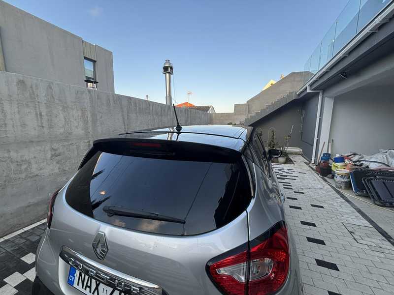2017 Renault Captur 1,4L 2017 Cyprus