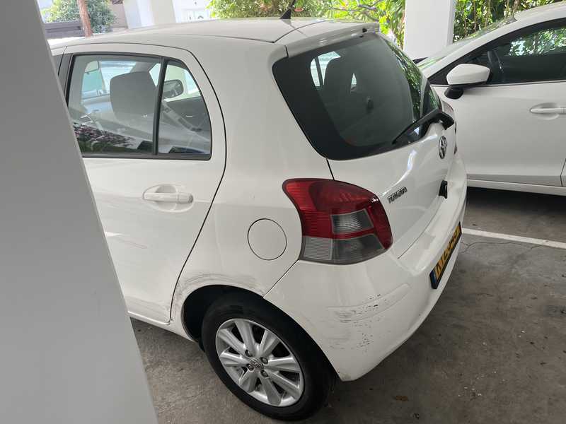 2011 Toyota Yaris 1,3L 2011 Cyprus