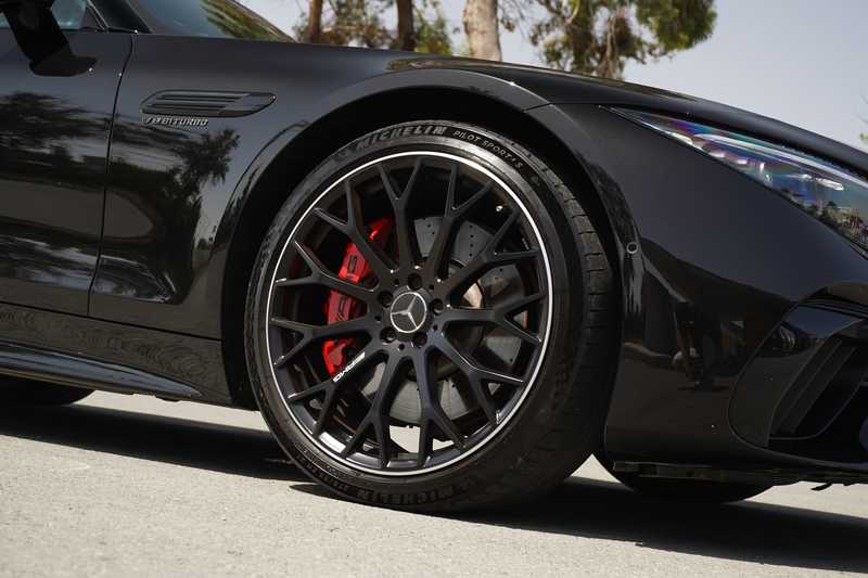 2022 Mercedes-Benz SL-Class 4,0L 2022 Cyprus
