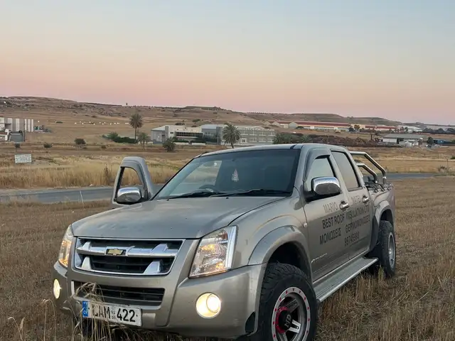 Chevrolet Luv