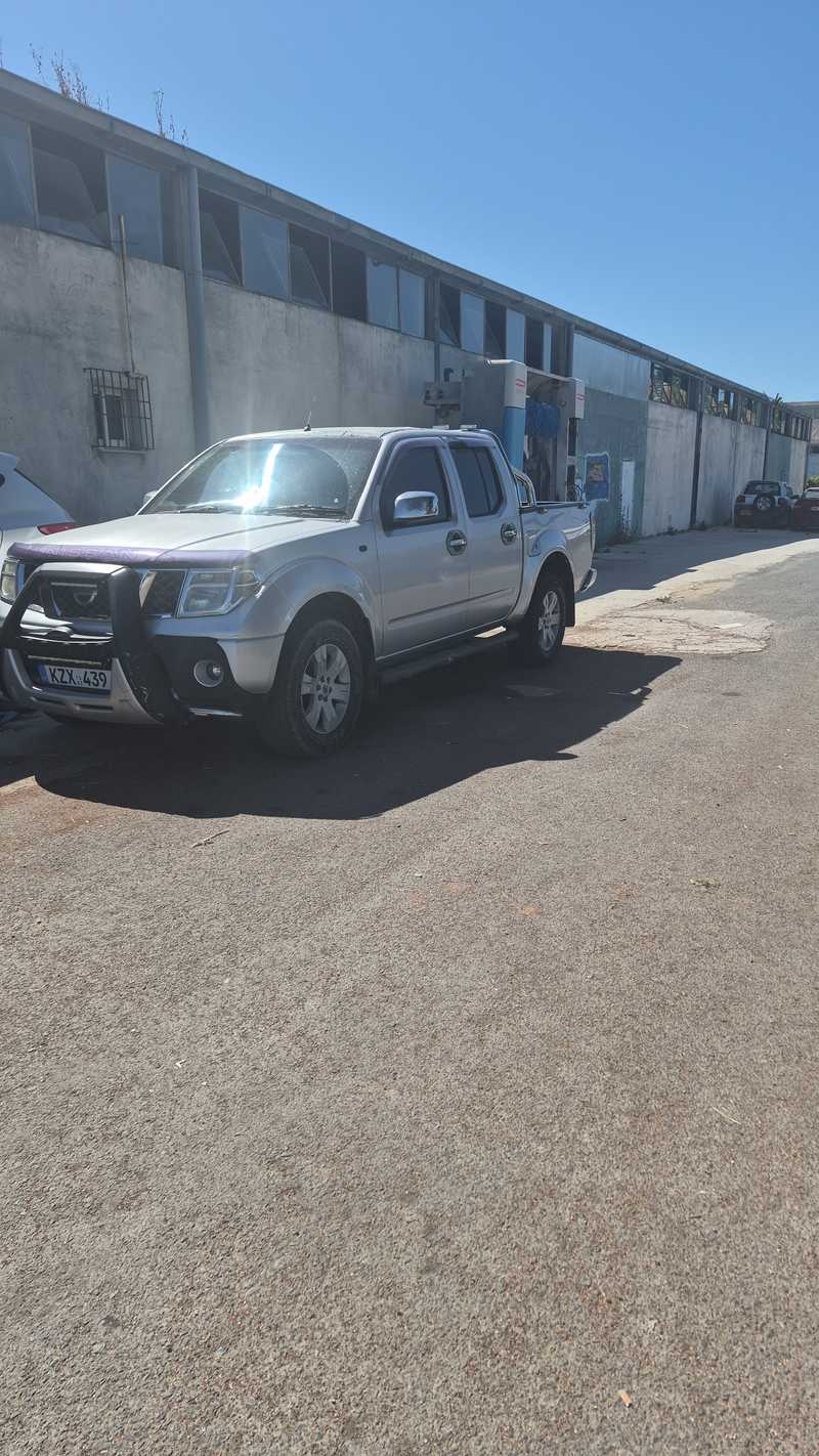 2006 Nissan Navara 2,5L 2006 Cyprus