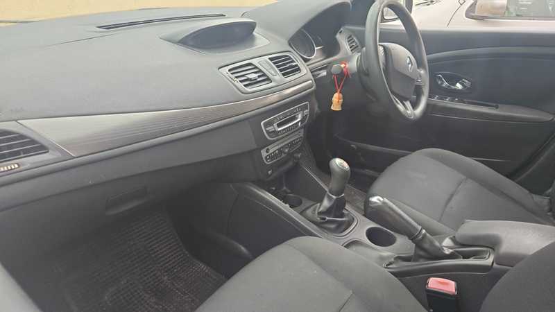 2014 Renault Fluence 1,6L 2014 Cyprus