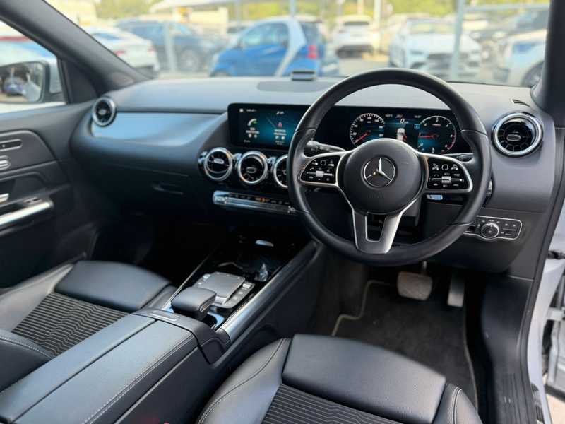 2021 Mercedes-Benz GLA-Class 2,0L 2021 Cyprus
