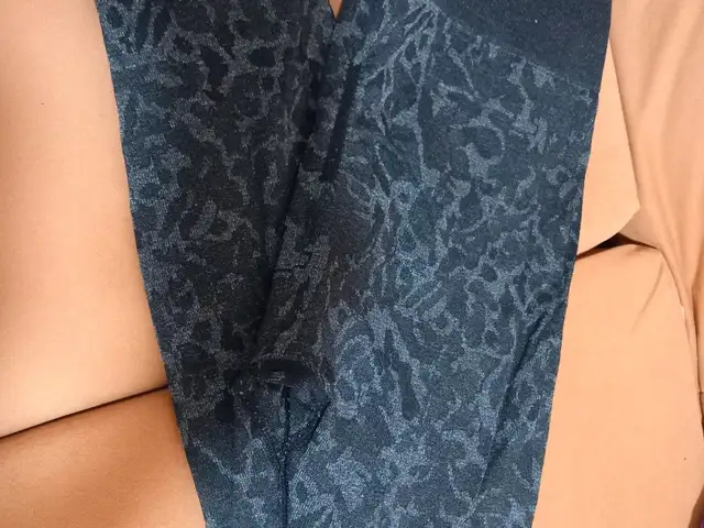Two leggings, Επαρχία Λεμεσού — Λεμεσός - Αγία Ζώνη