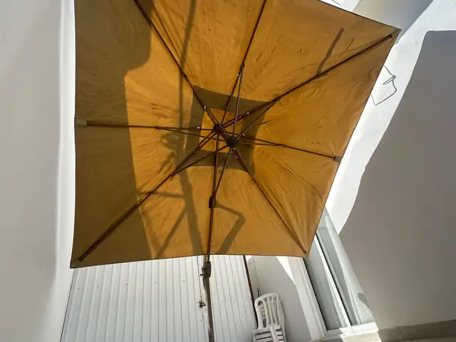 Large 3x3m square cantilever garden canopy umbrella with fillable water base, Limassol — Agios Athanasios