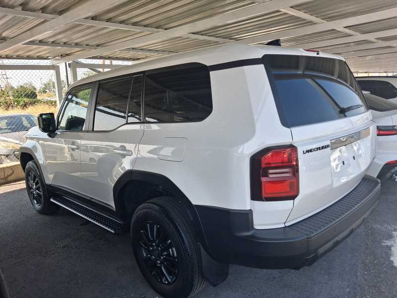 2025 Toyota Land Cruiser 250 2,8L 2025 Cyprus
