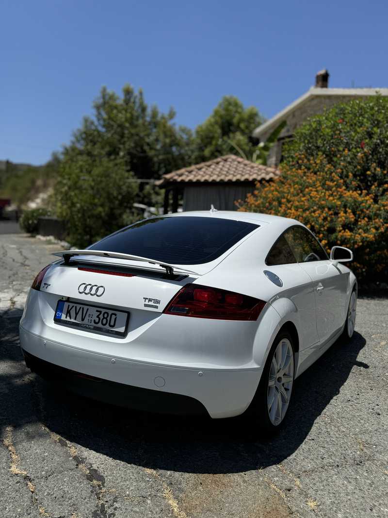 2010 Audi TT 2,0L 2010 Cyprus