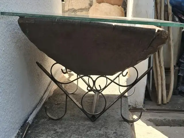 Vourna me kouposanida, Limassol — Limassol Marina
