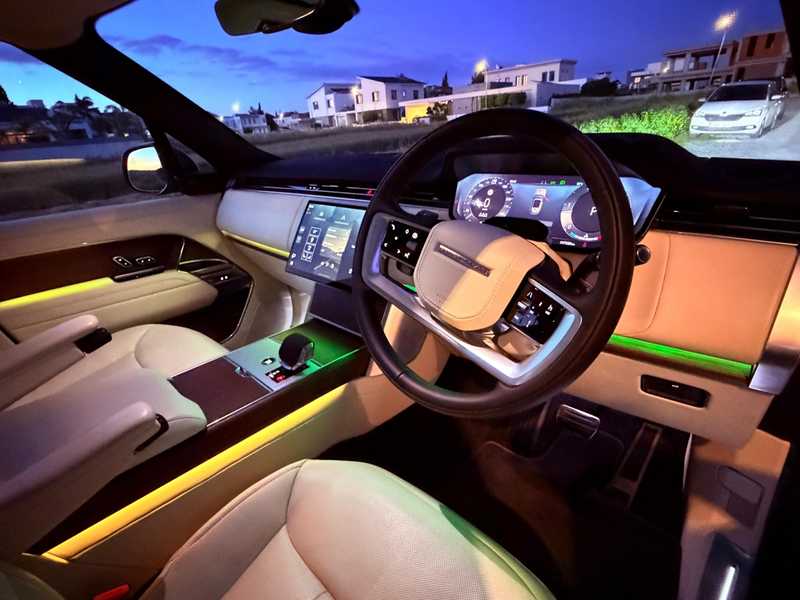 2026 Land Rover Range Rover Vogue 3,0L 2026 Cyprus