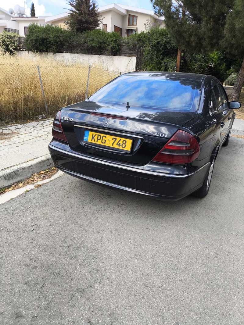 2002 Mercedes-Benz E-Class 2,2L 2002 Cyprus