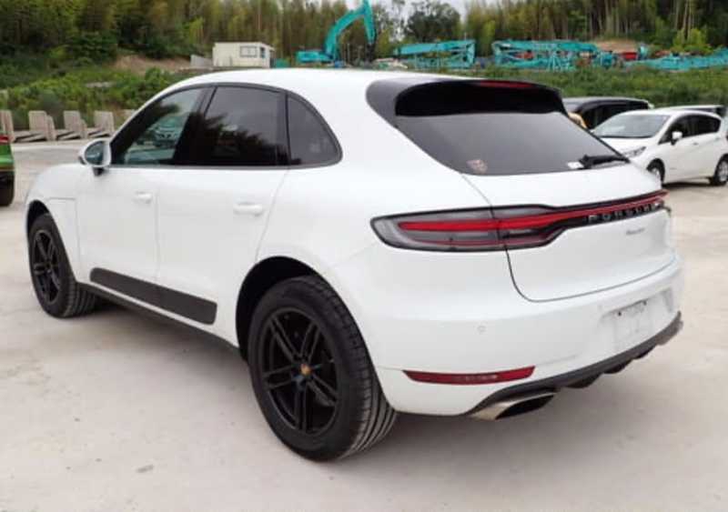 2022 Porsche Macan 2,0L 2022 Cyprus