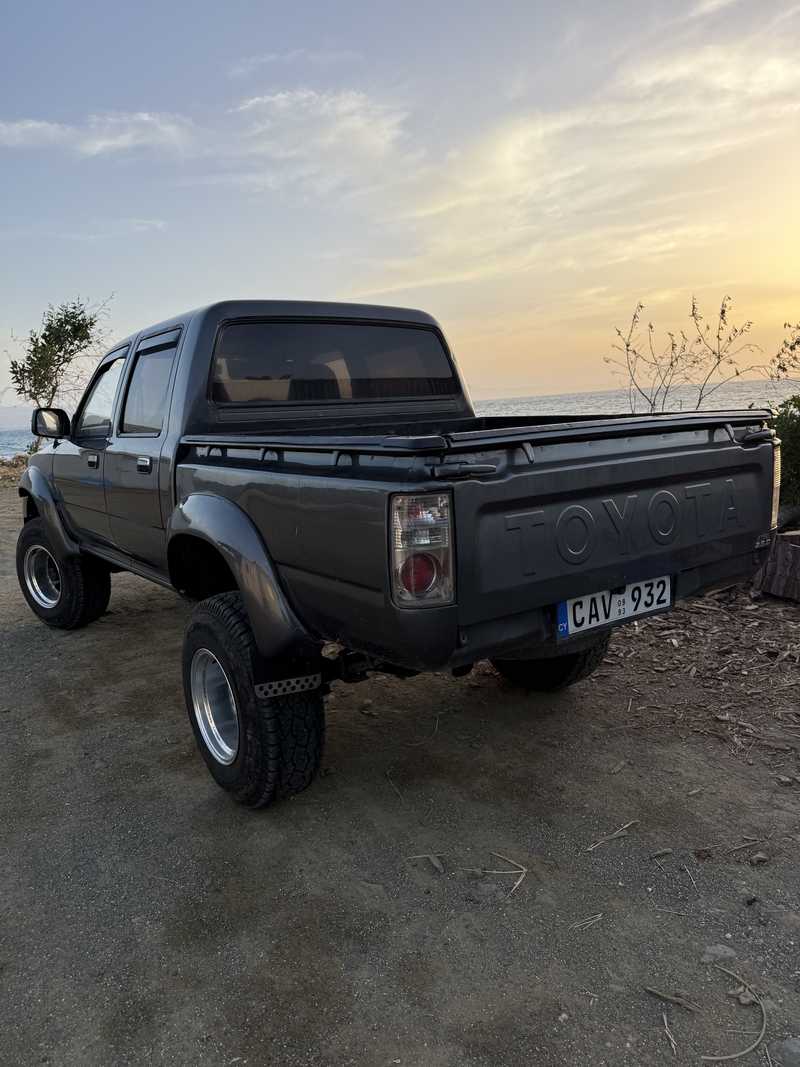 1993 Toyota Hilux 2,8L 1993 Cyprus