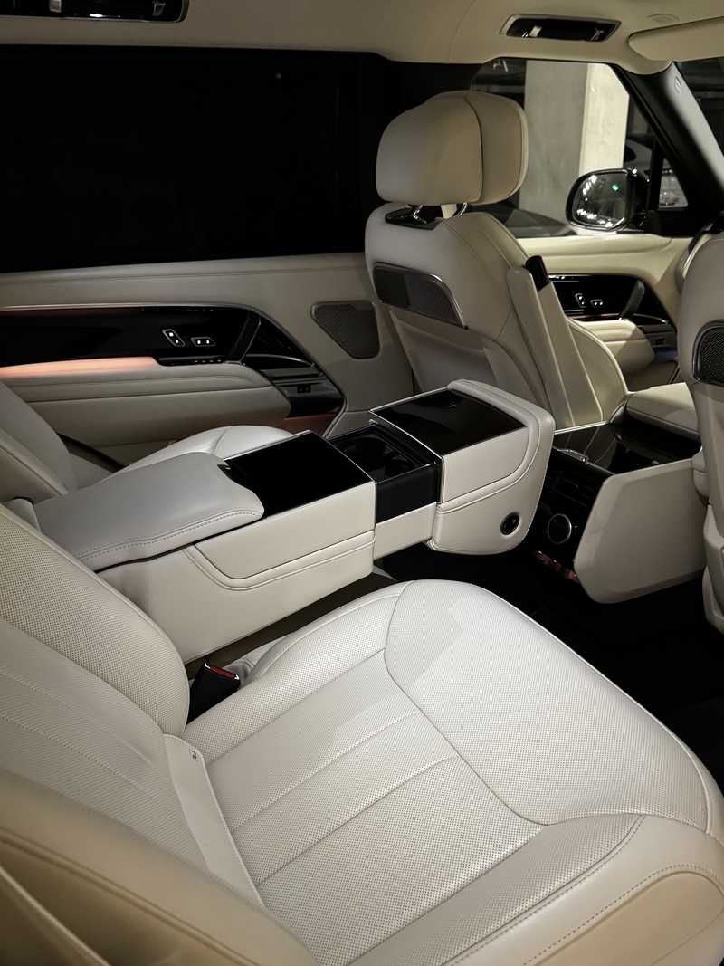 2023 Land Rover Range Rover 3,0L 2023 Cyprus