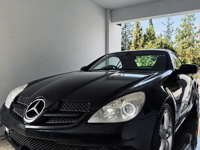 Mercedes-Benz SLK-Class