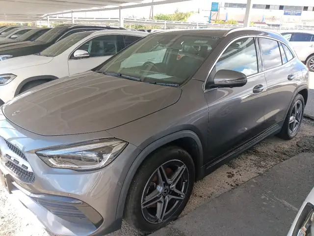 Mercedes-Benz GLA-Class