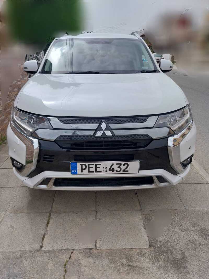 Mitsubishi Outlander 2,4L 2019