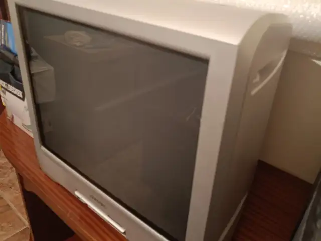 SONY TRINITRON 21, Nicosia — Palaiometocho