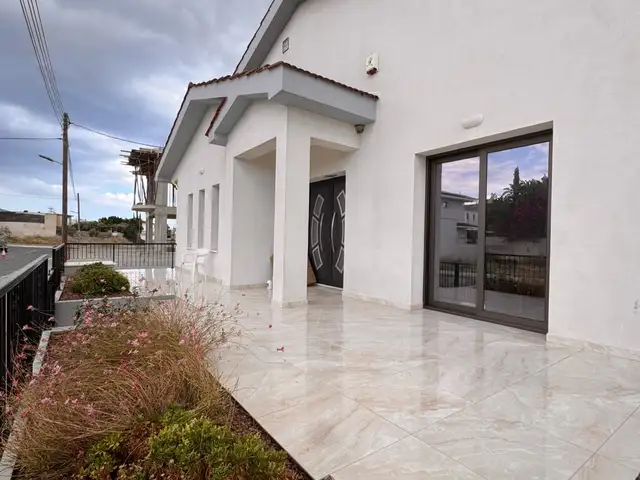 4-bedroom detached house for sale, Larnaca — Aradippou - Apostolos Loukas