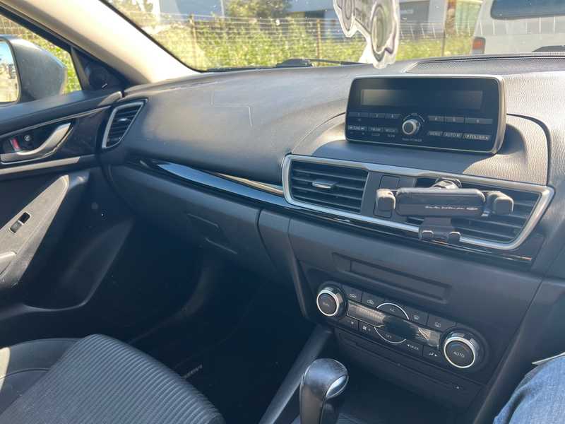 2016 Mazda 3 1,5L 2016 Cyprus