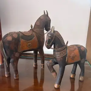 Vintage 1980s 2pcs set of hand-carved wooden horses w/ elements of brass& copper, Paphos — Paphos - Agios Theodoros